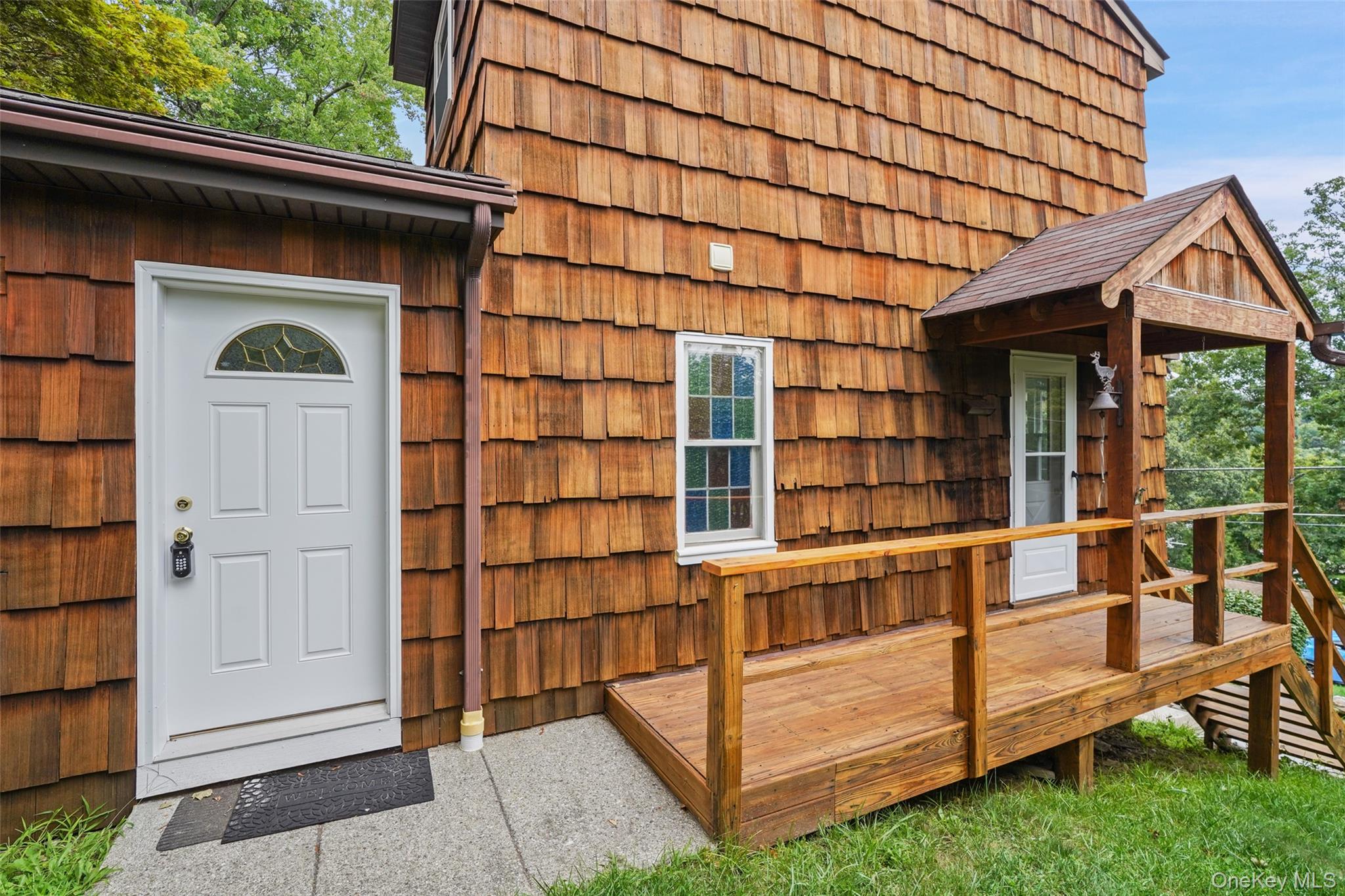 17 Mary Avenue – For Sale photo 2