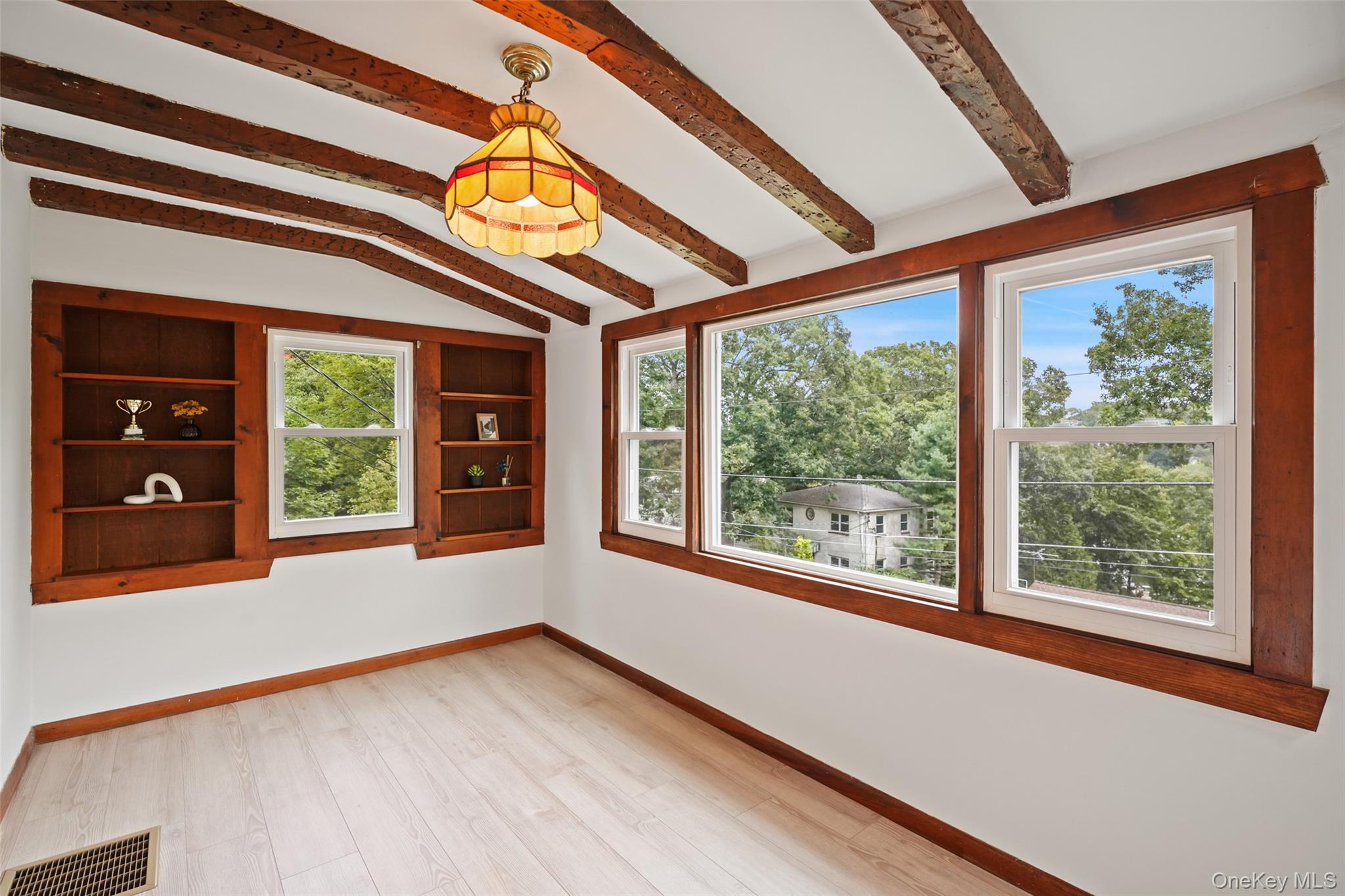 17 Mary Avenue – For Sale photo 15
