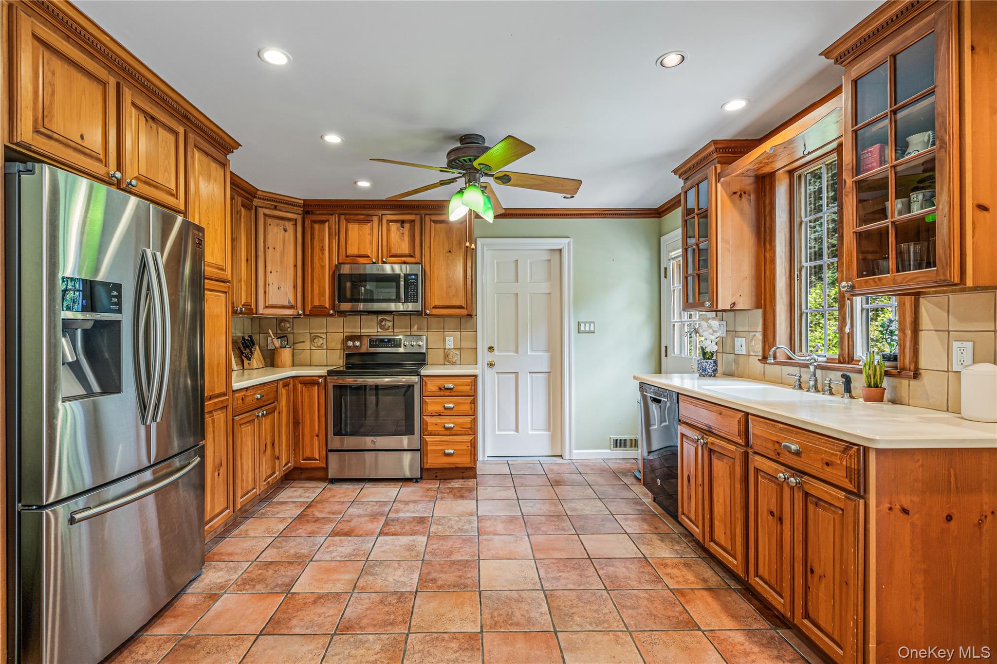 84 Bayville Road – For Sale photo 8
