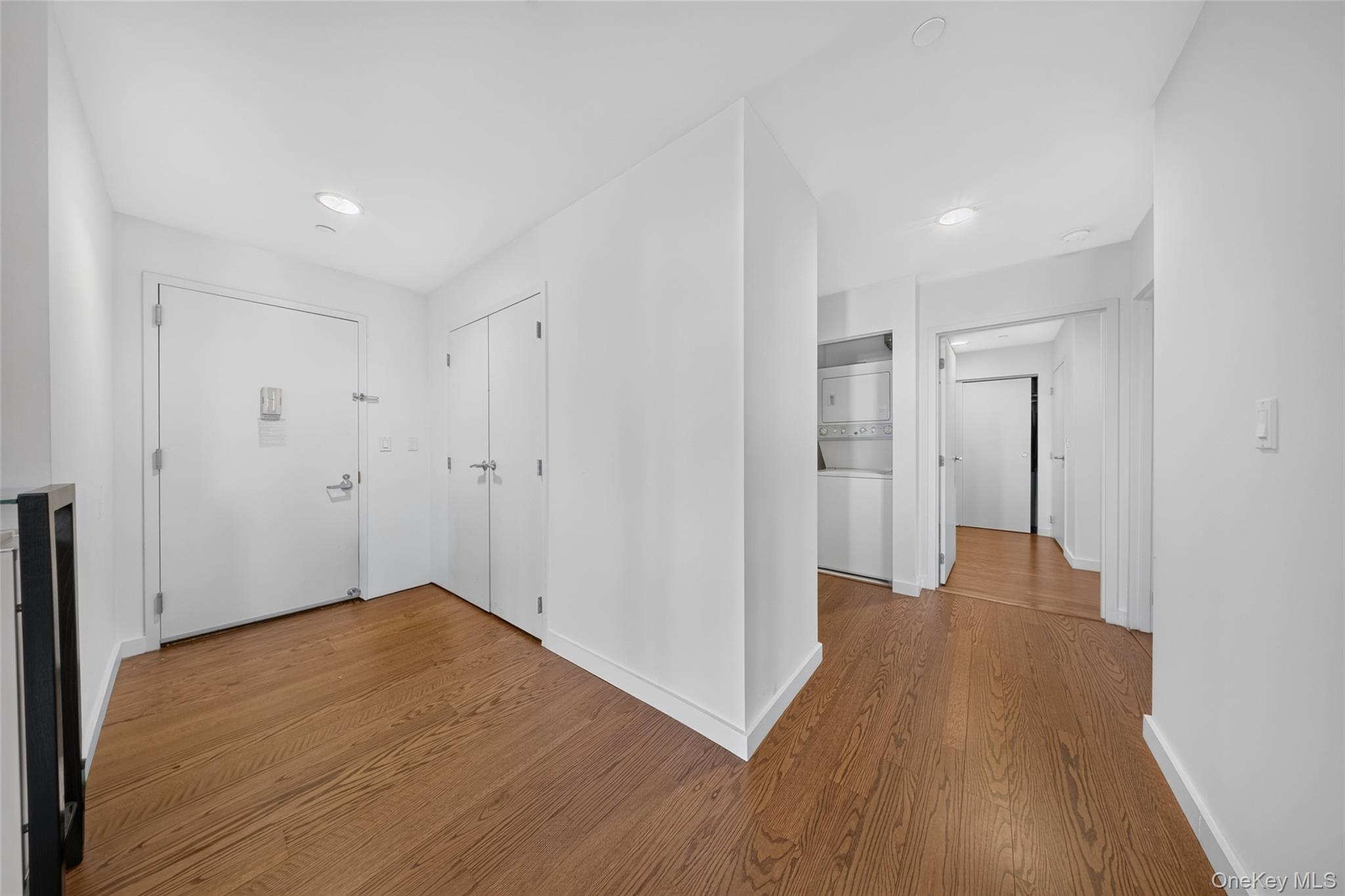 40-26 College Point Boulevard, Unit 16F photo 17
