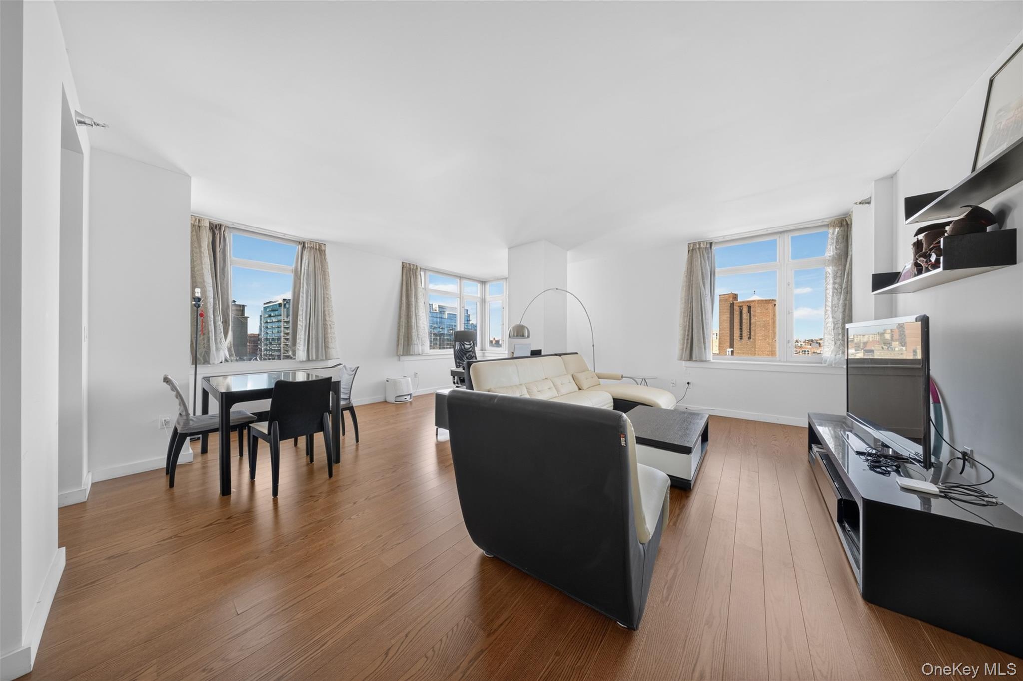 40-26 College Point Boulevard, Unit 16F photo 3