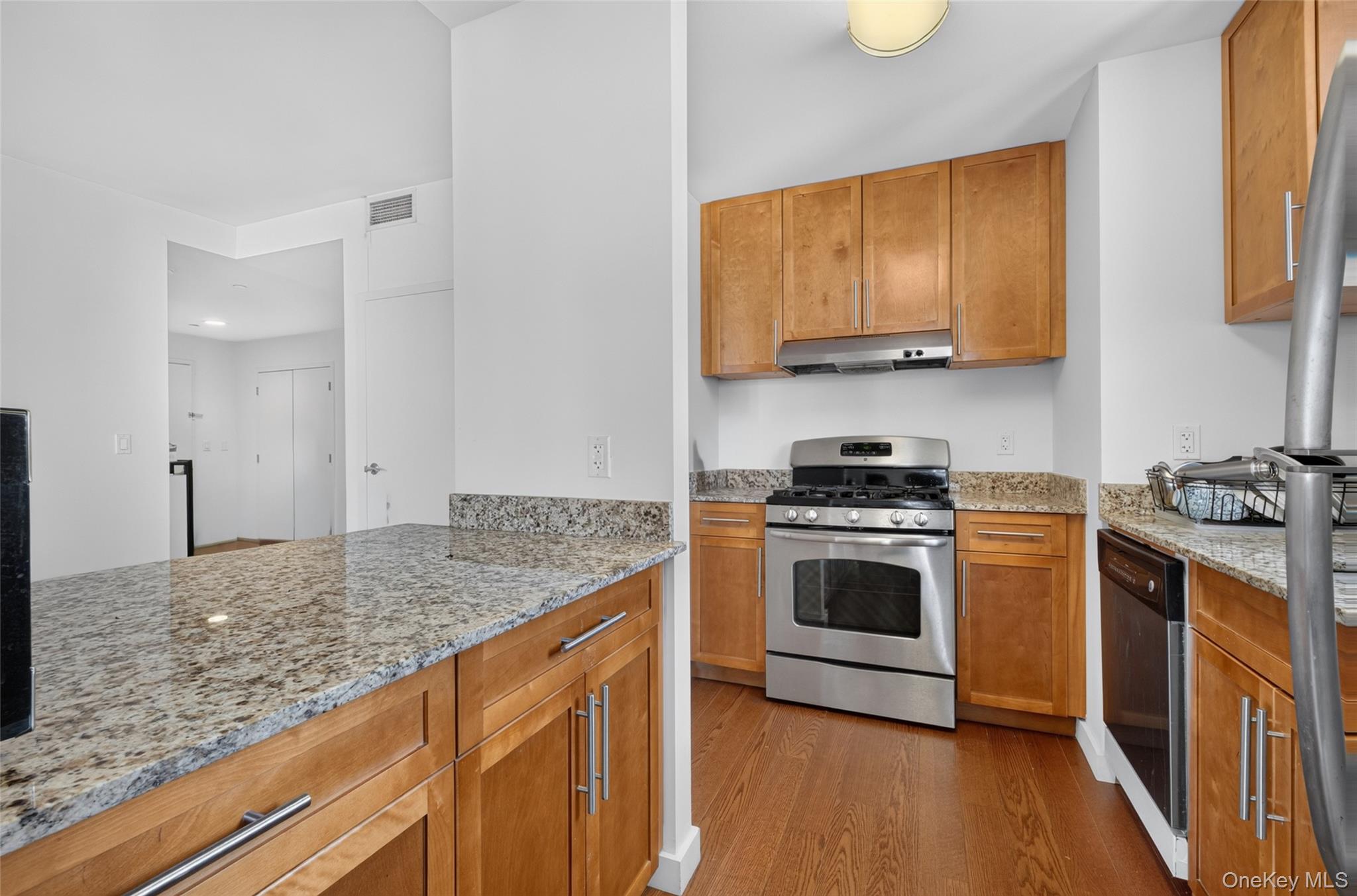 40-26 College Point Boulevard, Unit 16F photo 6
