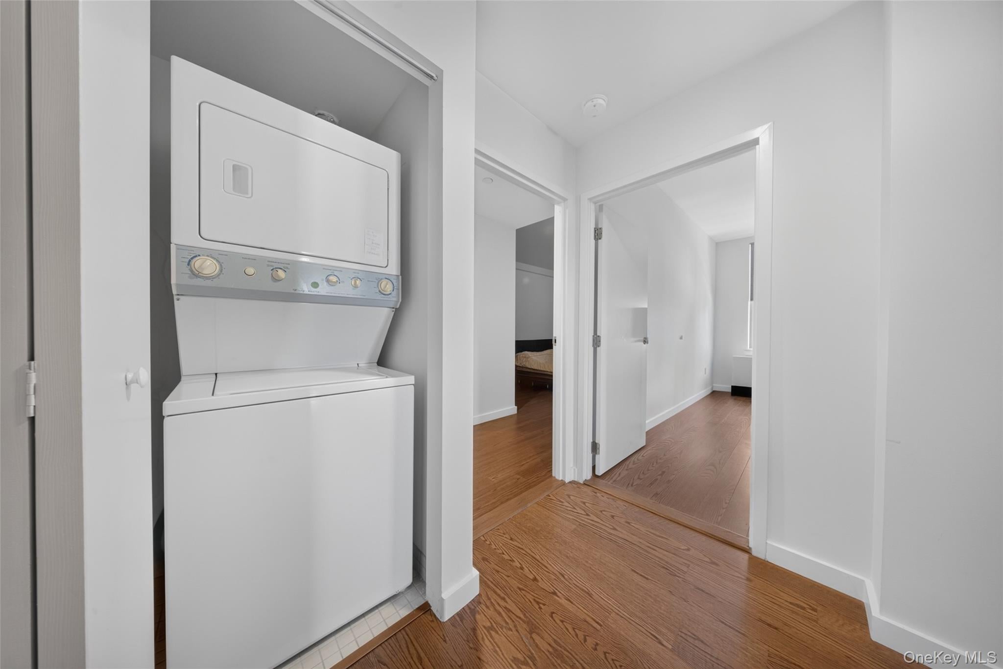 40-26 College Point Boulevard, Unit 16F photo 16