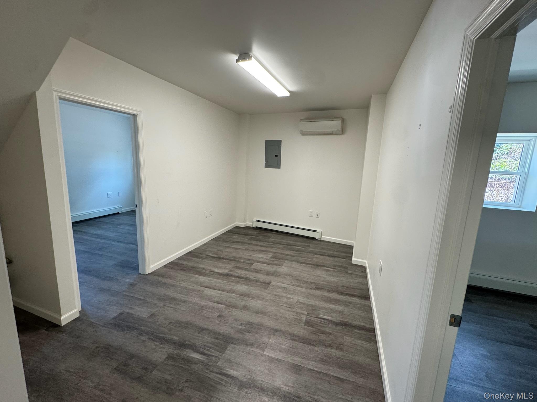 244 Maple Place – For Rent photo 3