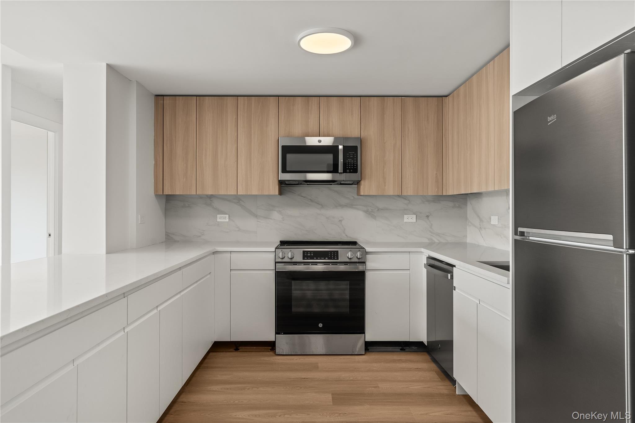 1 Lyon Place, Unit 202 photo 5