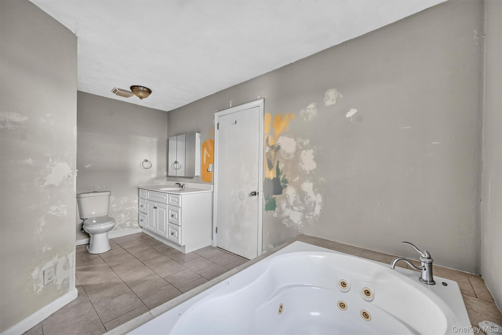 83 Center Street – For Sale photo 26