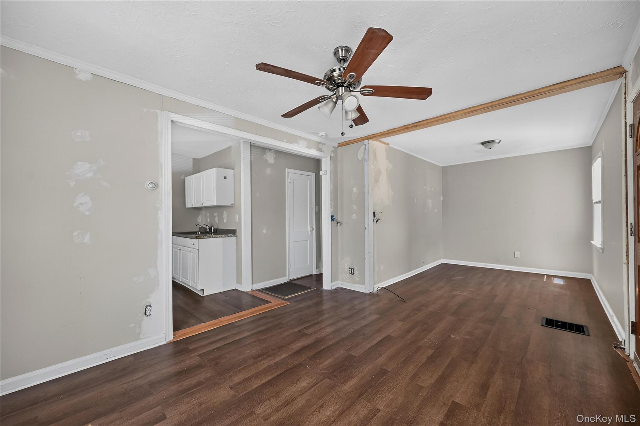 83 Center Street – For Sale photo 11