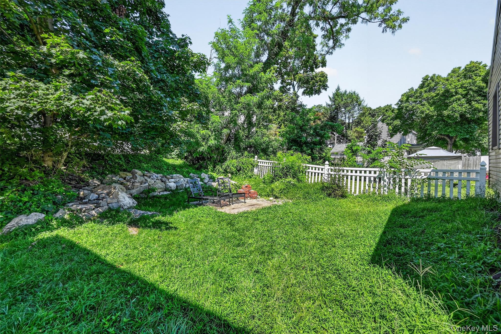 83 Center Street – For Sale photo 30