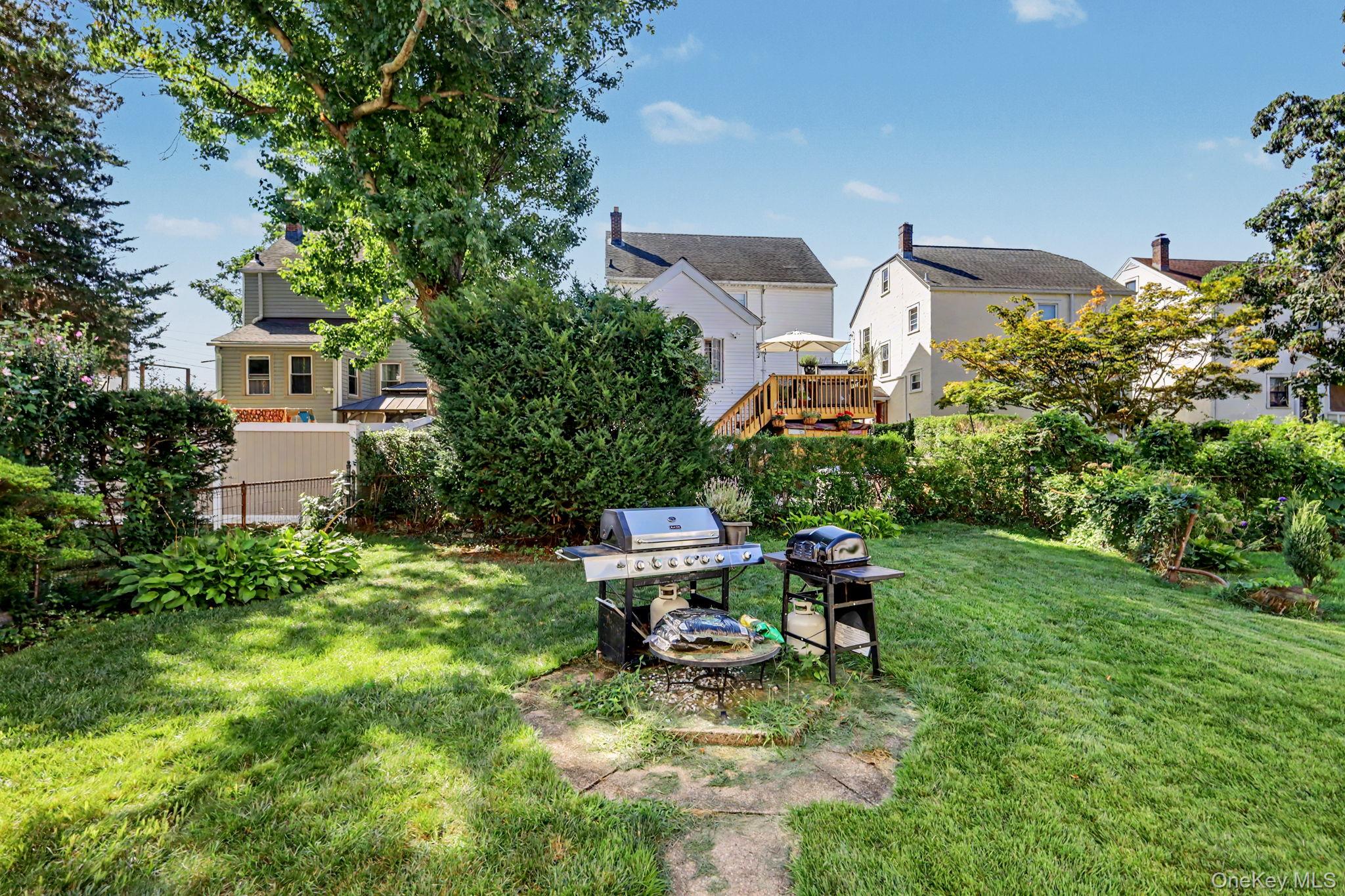 26 Elliot Street – For Sale photo 24