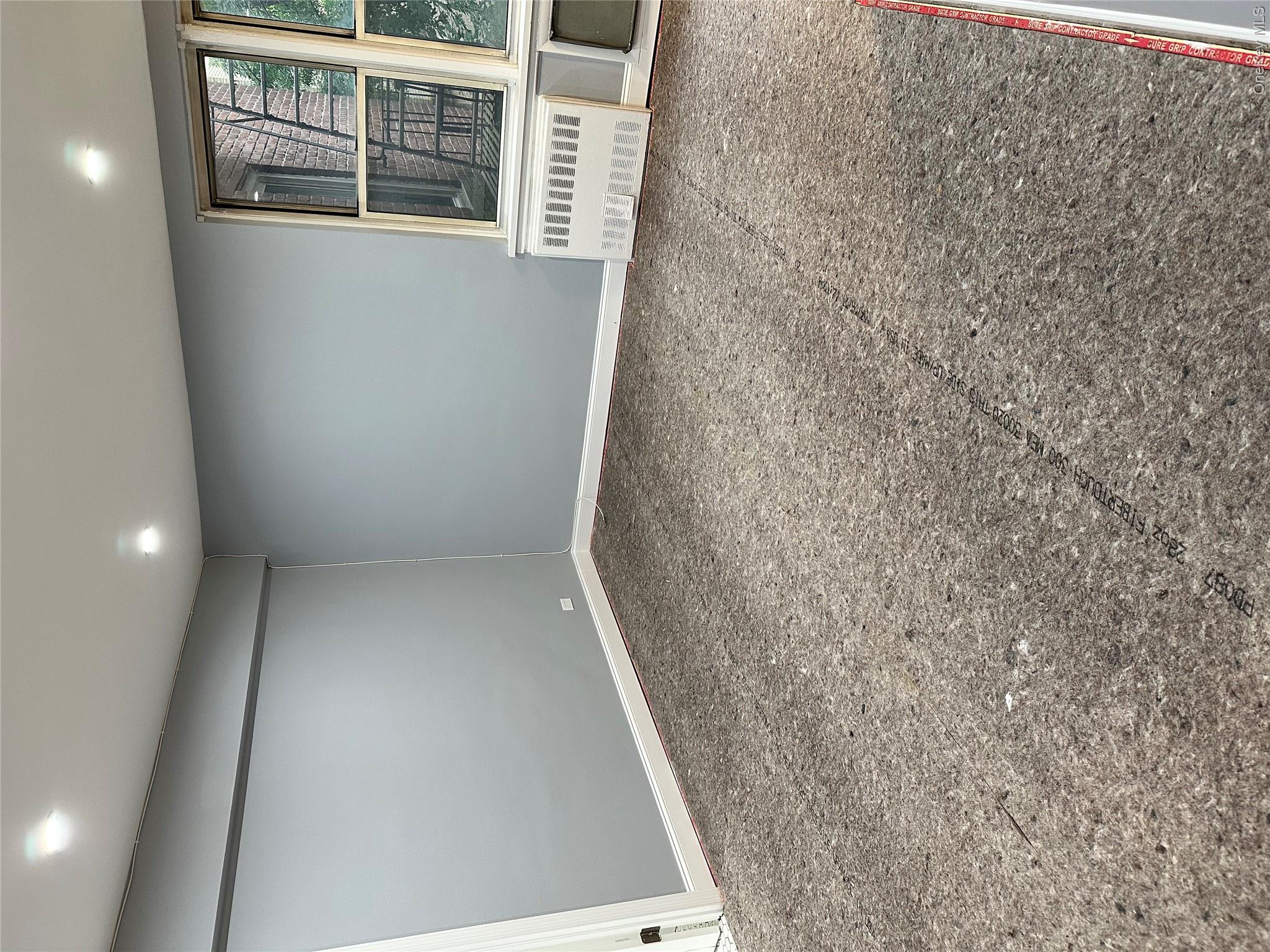 2385 Barker Avenue, Unit 2B photo 3