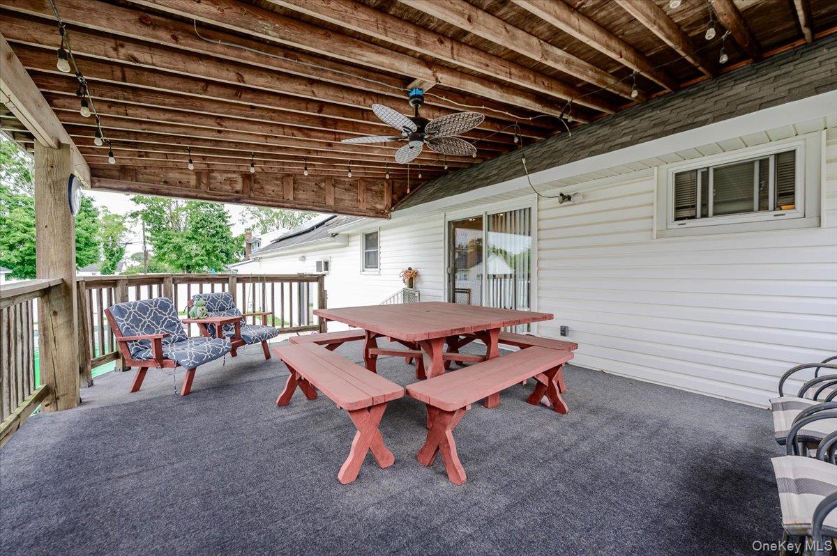 694 Pease Lane – For Sale photo 3