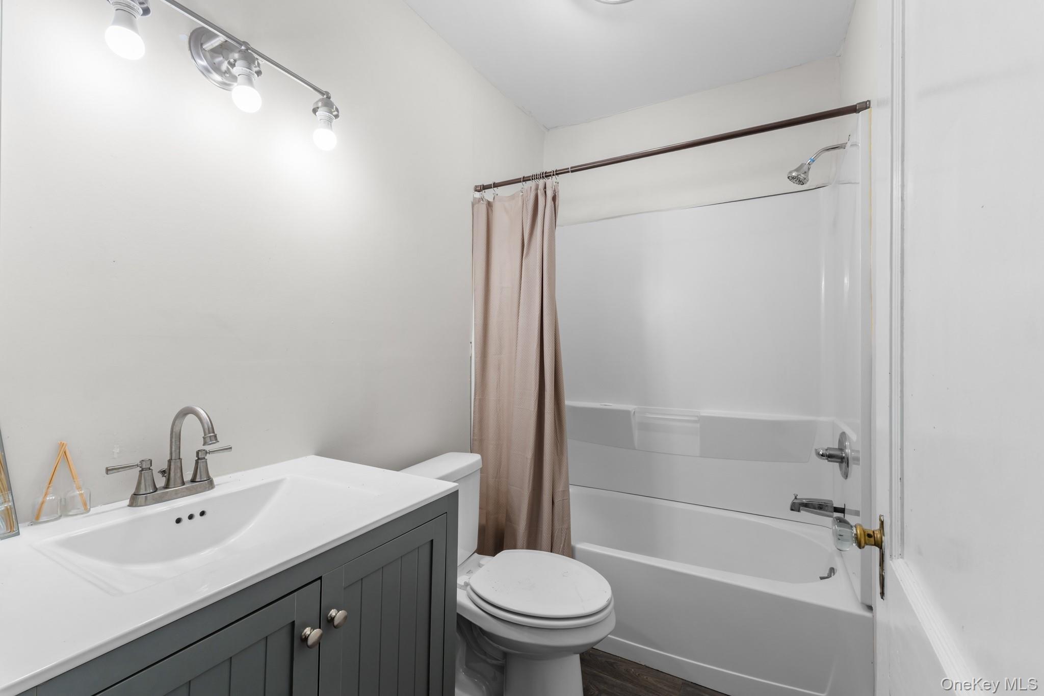 7 Jones Terrace – For Sale photo 23