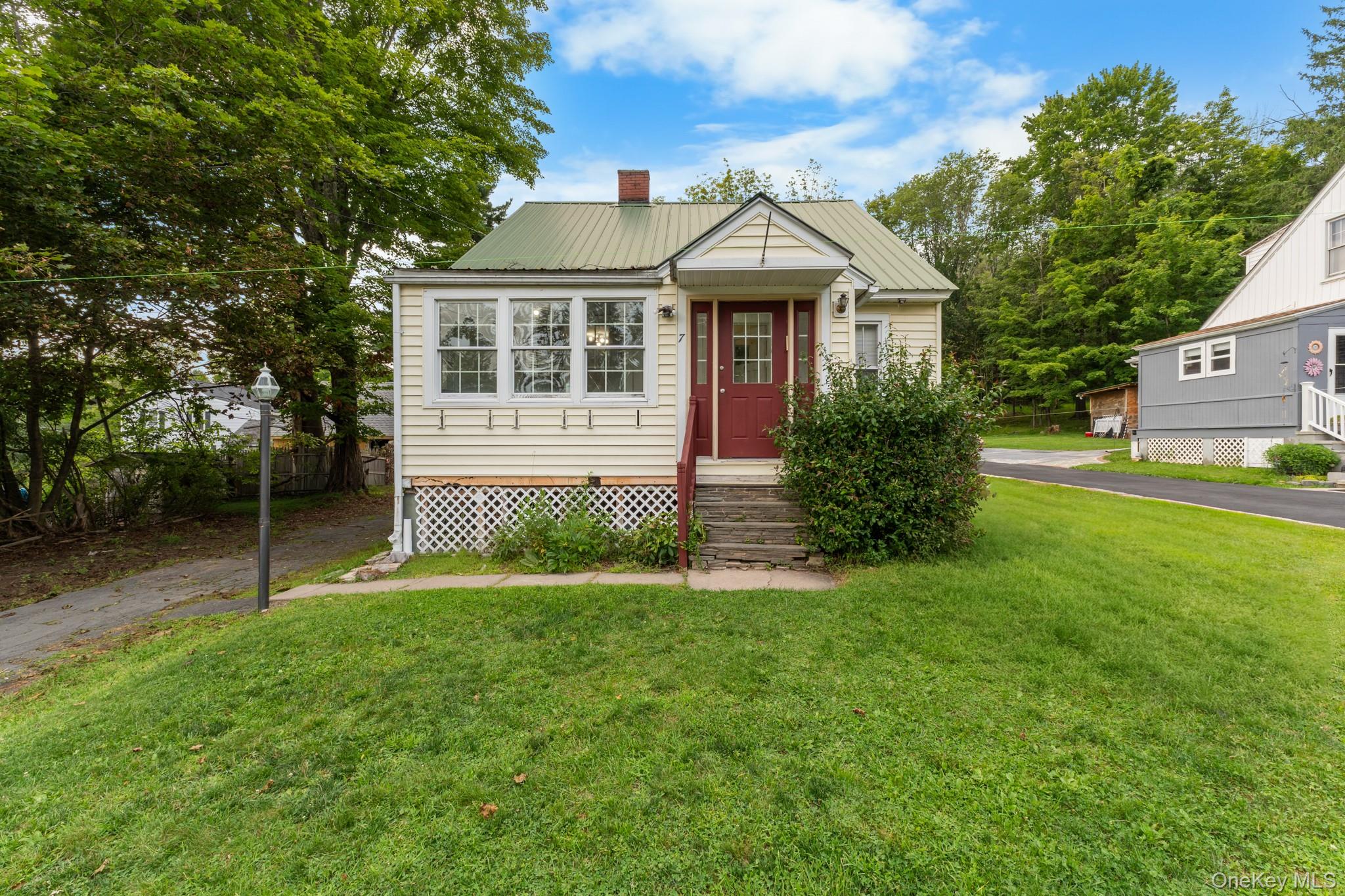 7 Jones Terrace – For Sale