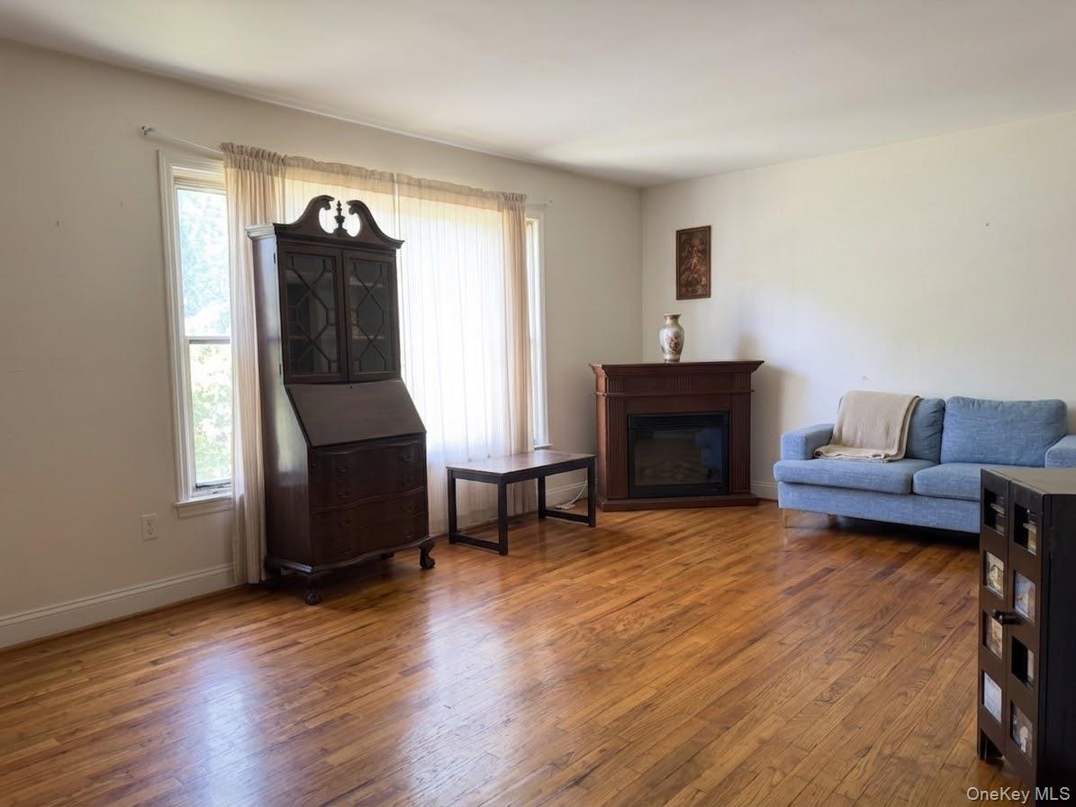 19 North Lane – For Sale photo 5
