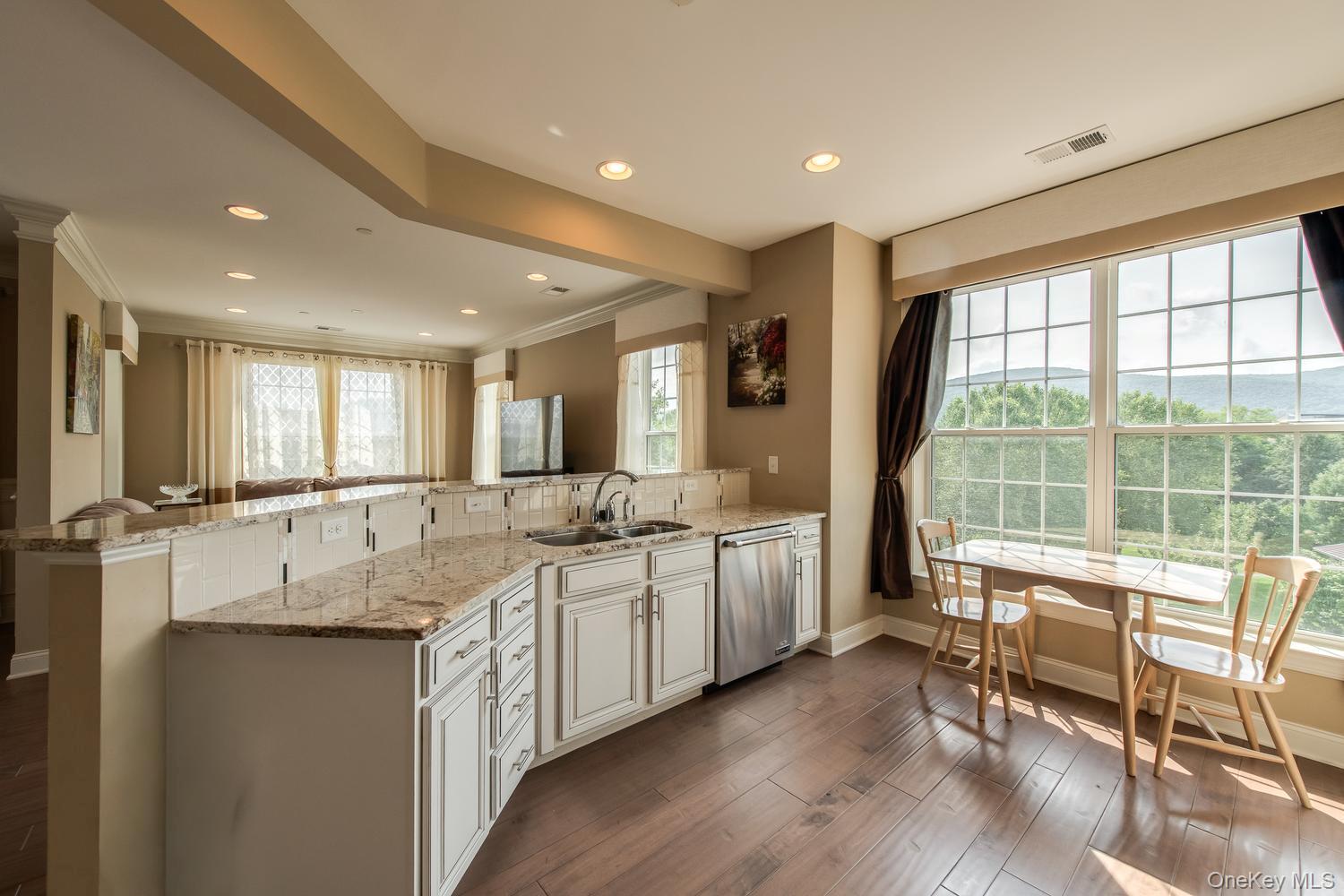 734 Regency Drive – For Sale photo 19