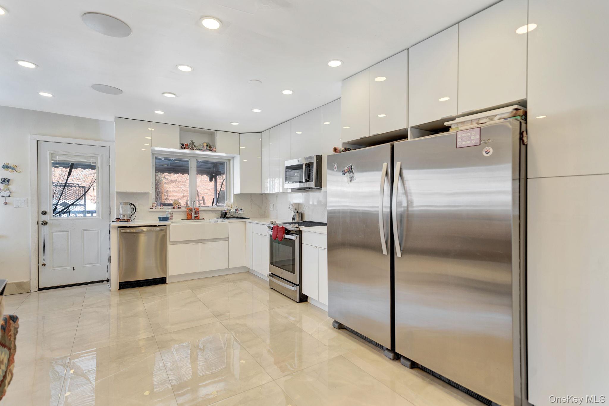1701 Burnett Street – For Rent photo 3