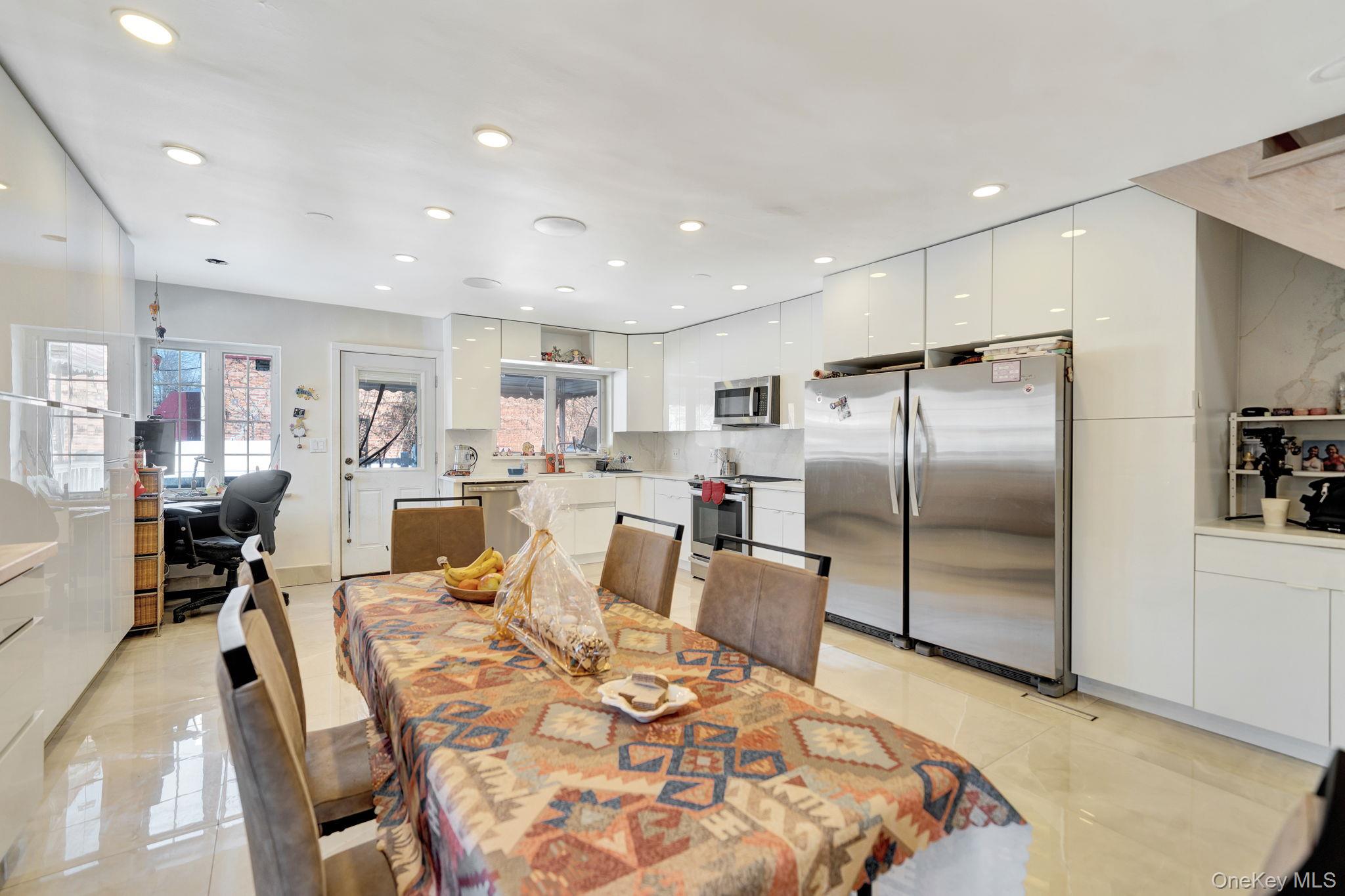 1701 Burnett Street – For Rent photo 4