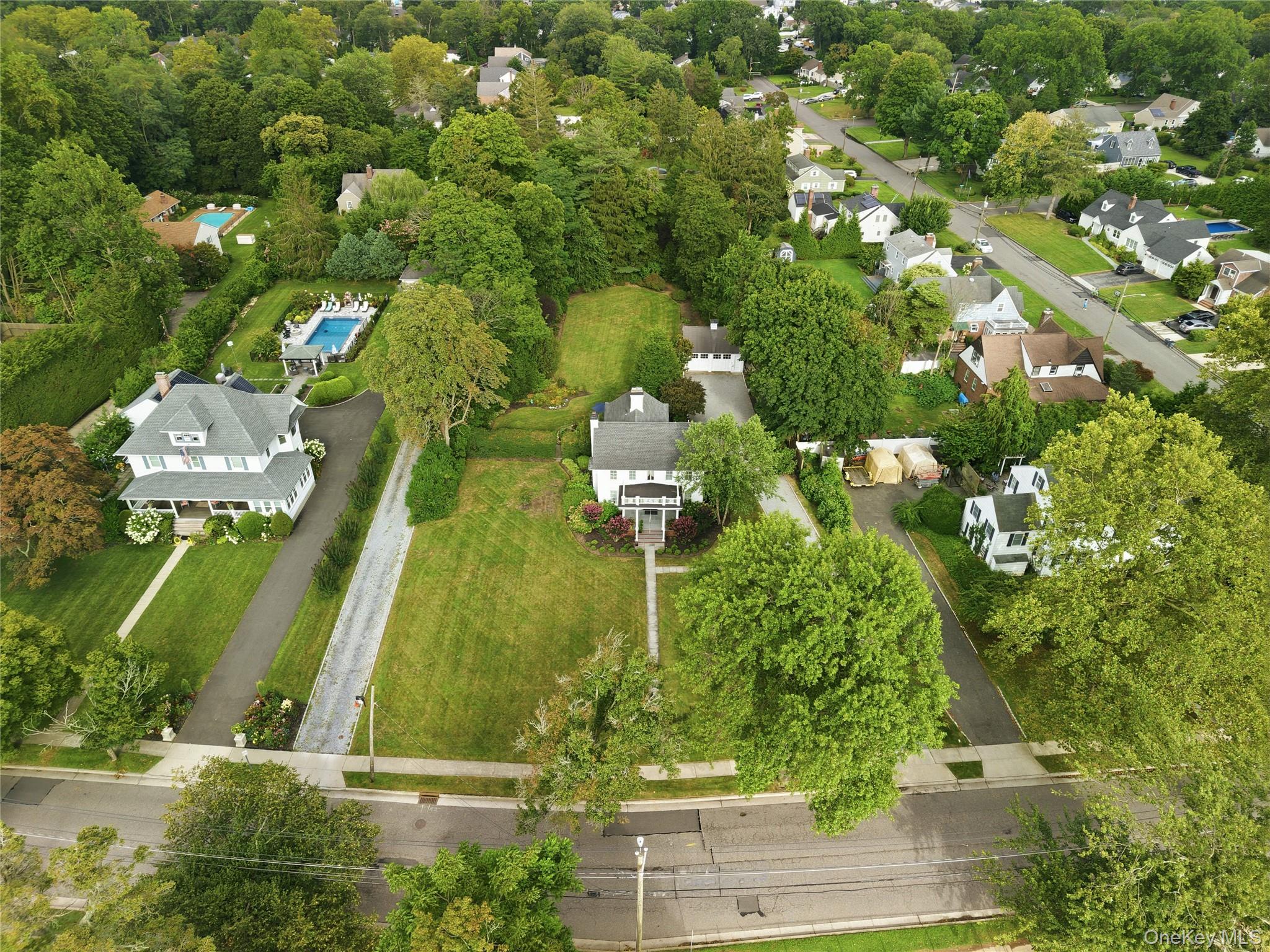 129 Bayview Avenue – For Sale photo 47