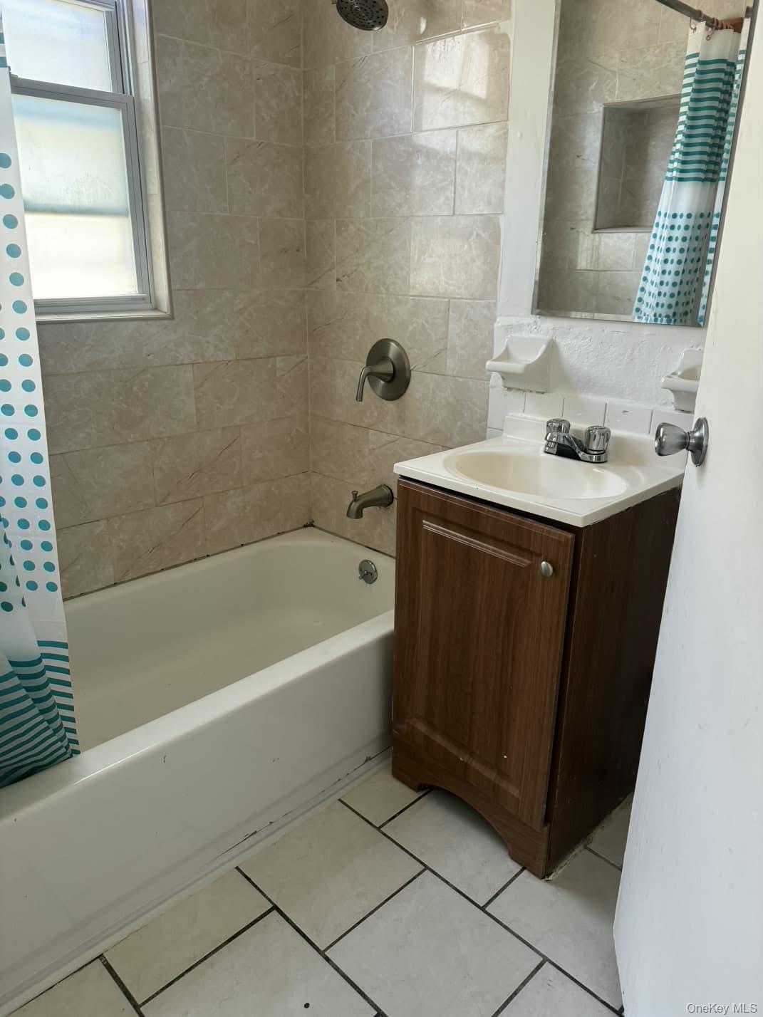 37-45 94th Street – For Rent photo 8