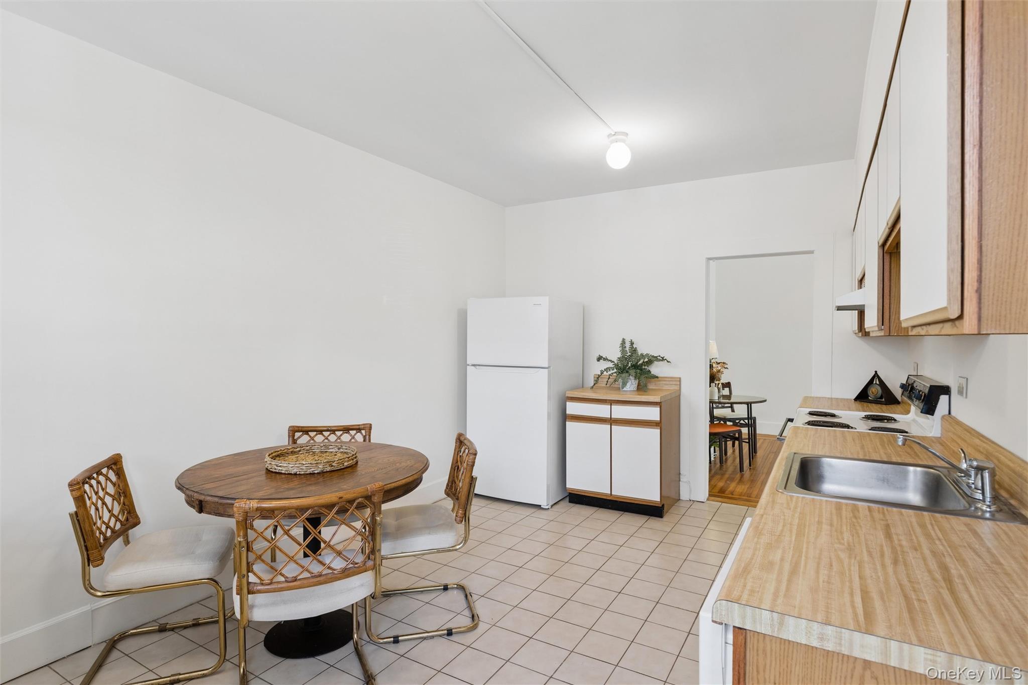 208A Wheatley Road – For Rent photo 15