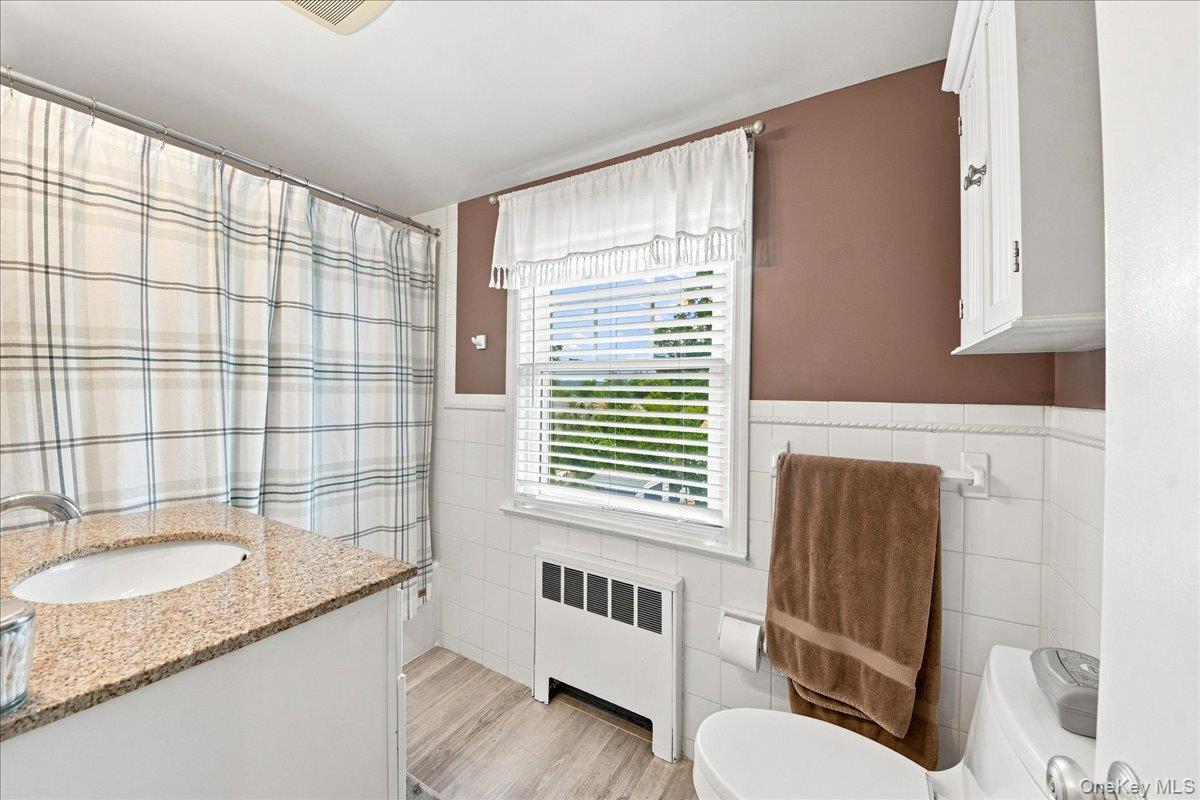 332 Kelly Street – For Sale photo 20