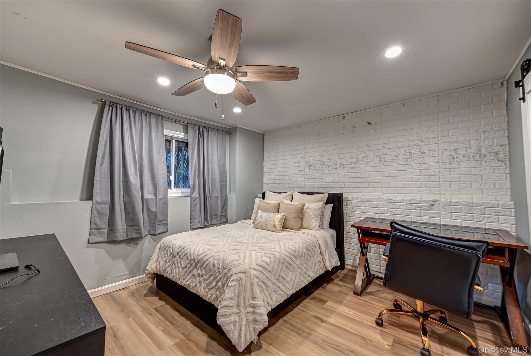 61 Linda Lane – For Sale photo 17