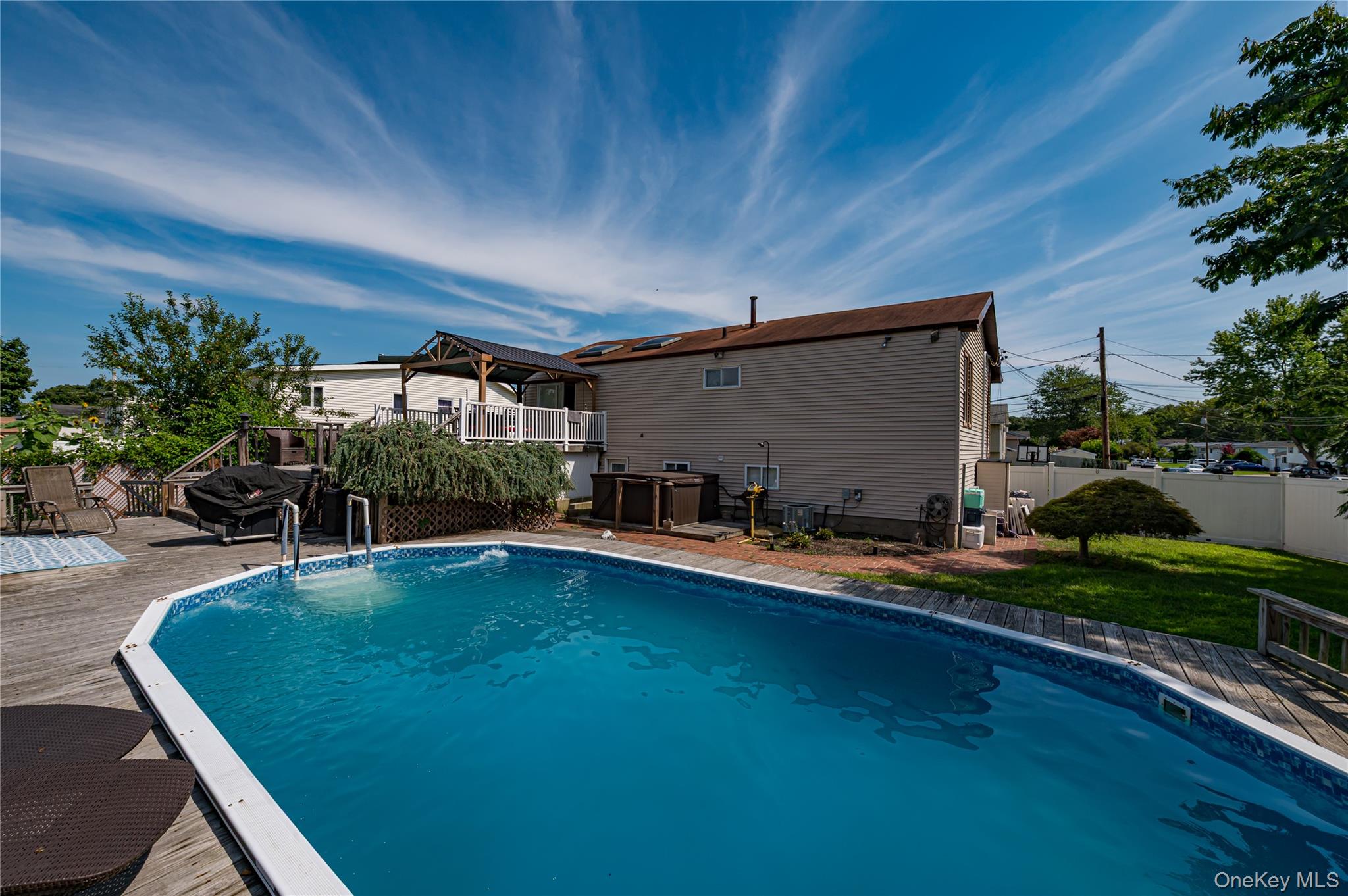 61 Linda Lane – For Sale photo 24