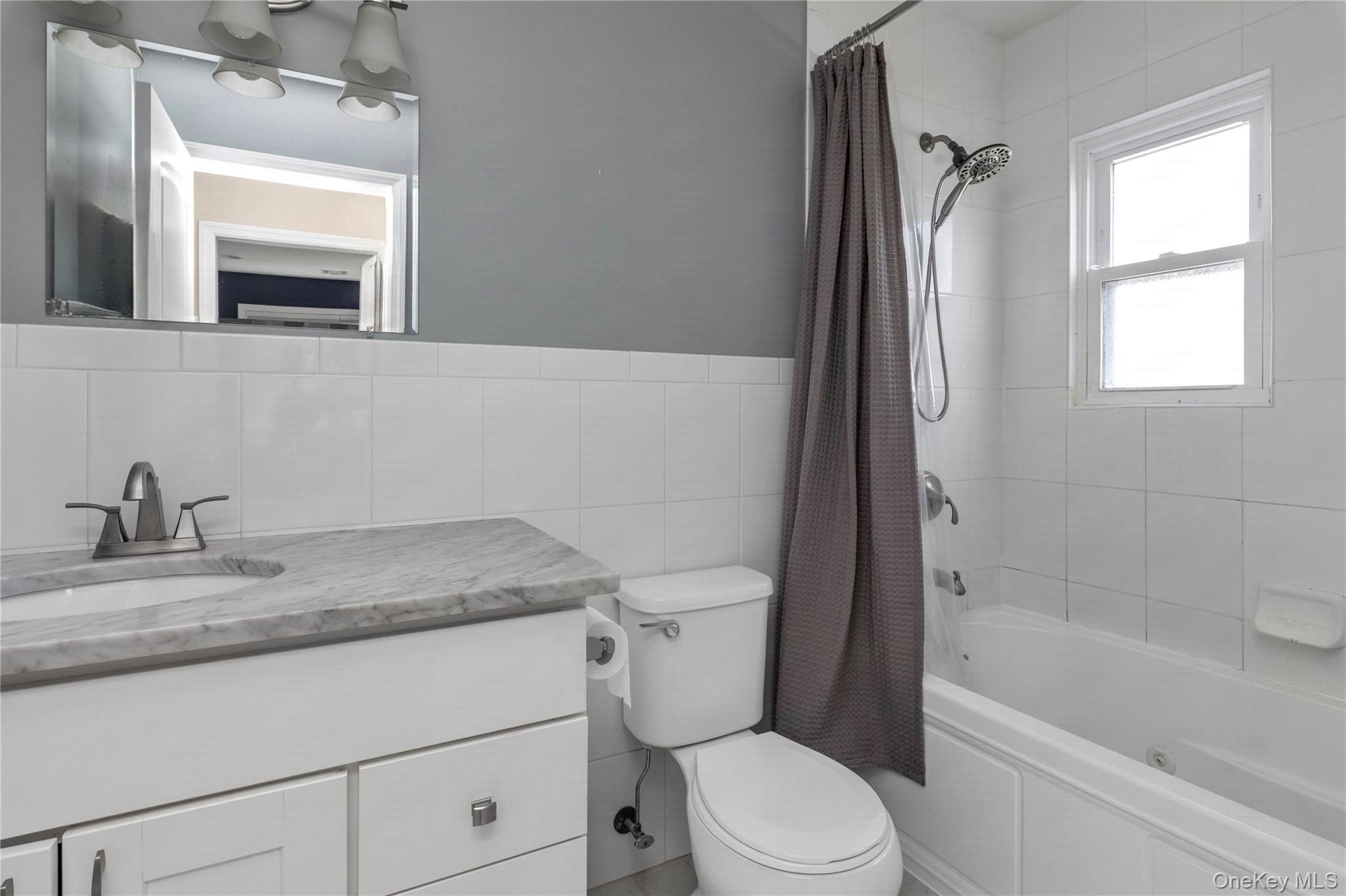 647 Jarvis Avenue – For Sale photo 14