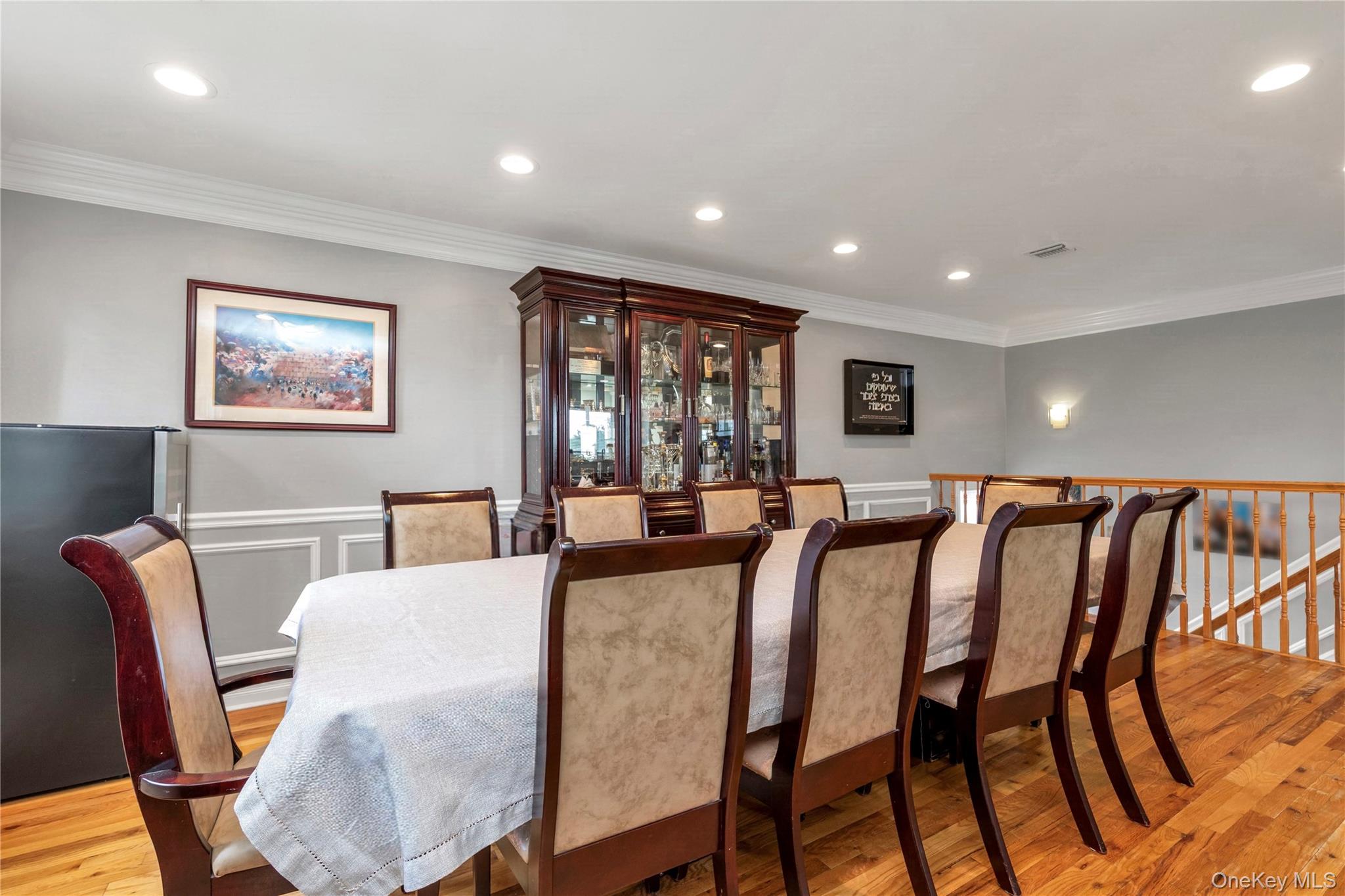 647 Jarvis Avenue – For Sale photo 7