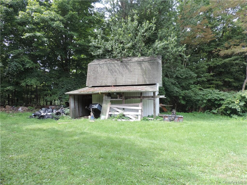 958-964 Hollow Road – For Sale photo 9