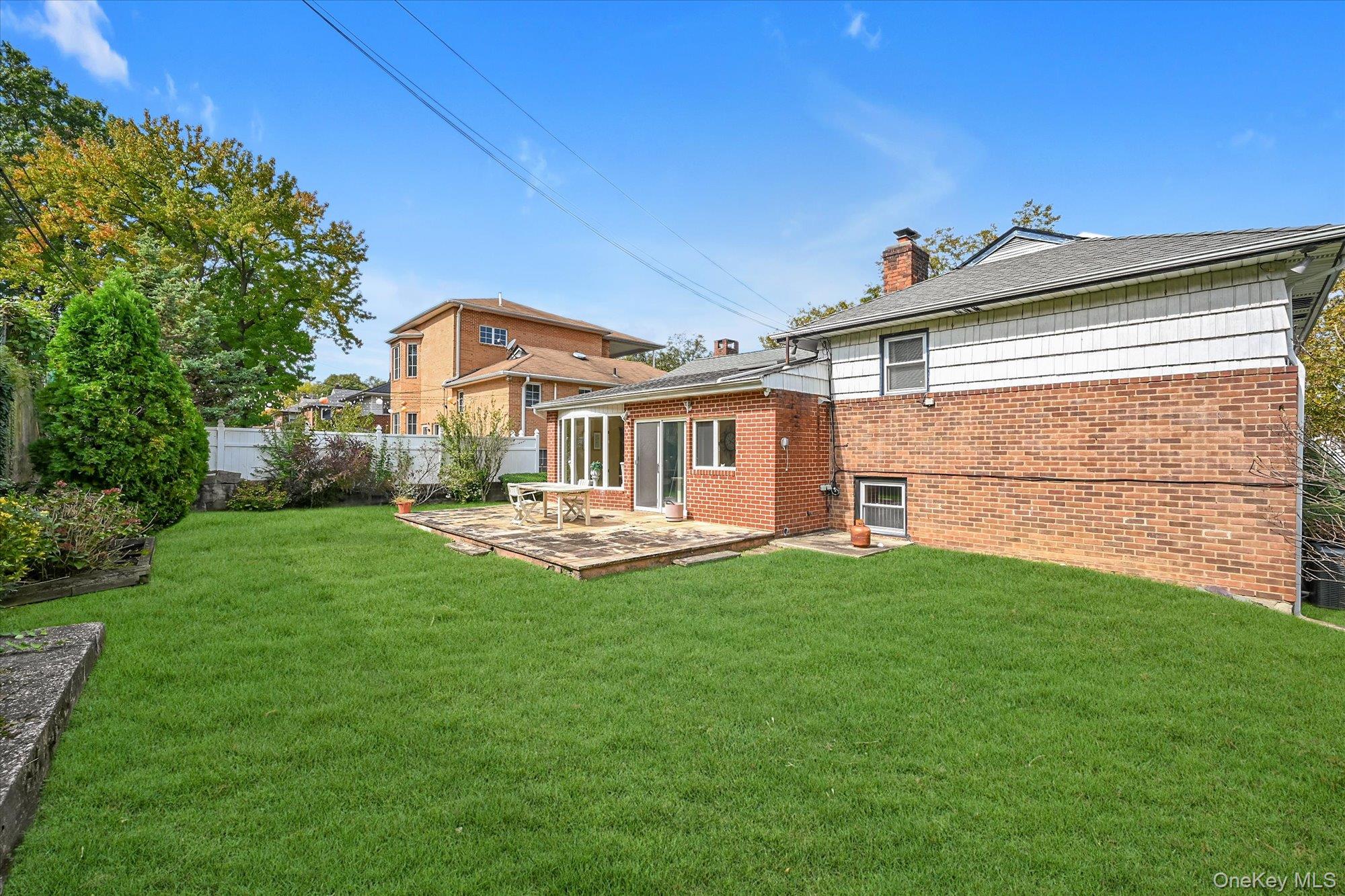 222-44 garland Drive – For Sale photo 23