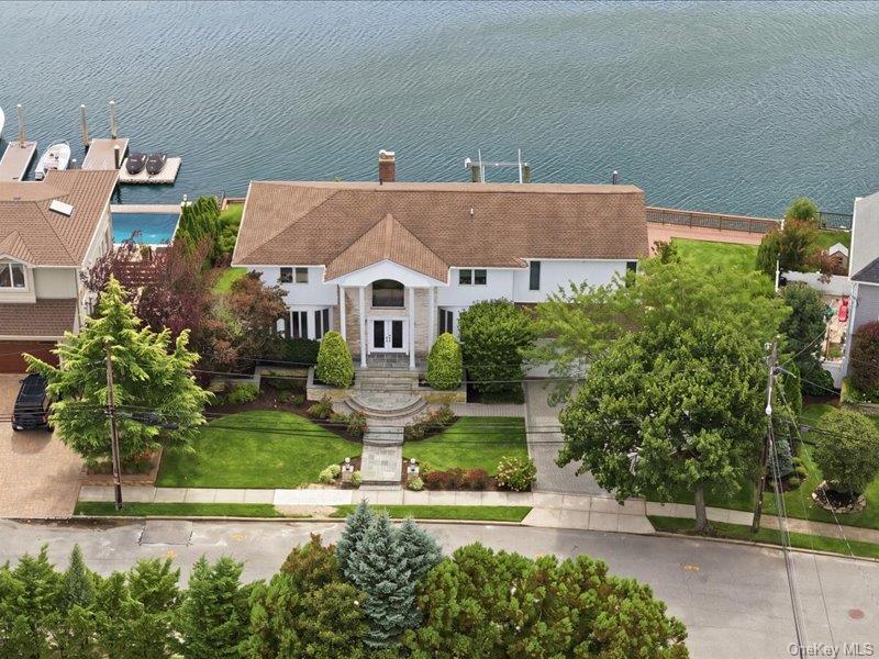 211 Whitewood Drive – For Sale photo 44