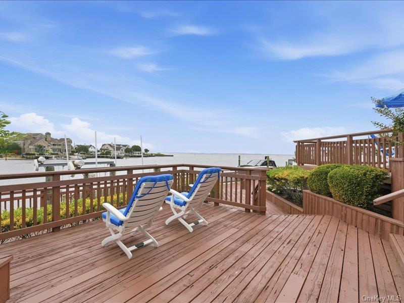211 Whitewood Drive – For Sale photo 40
