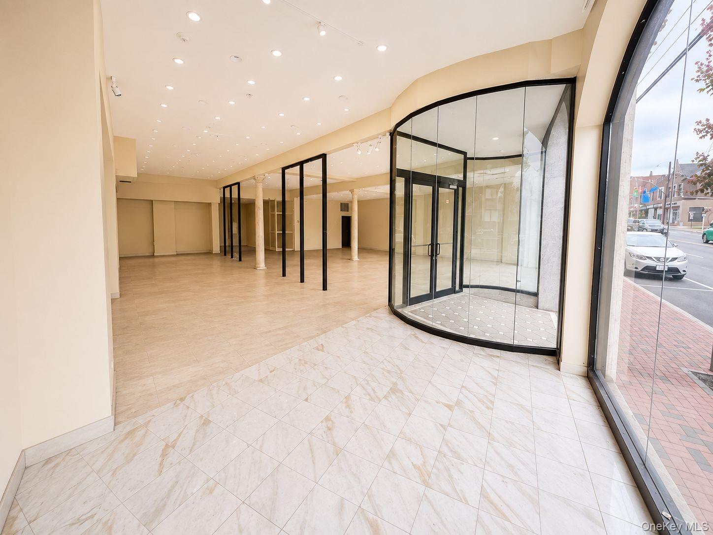 117 Middle Neck Road, Unit A photo 2