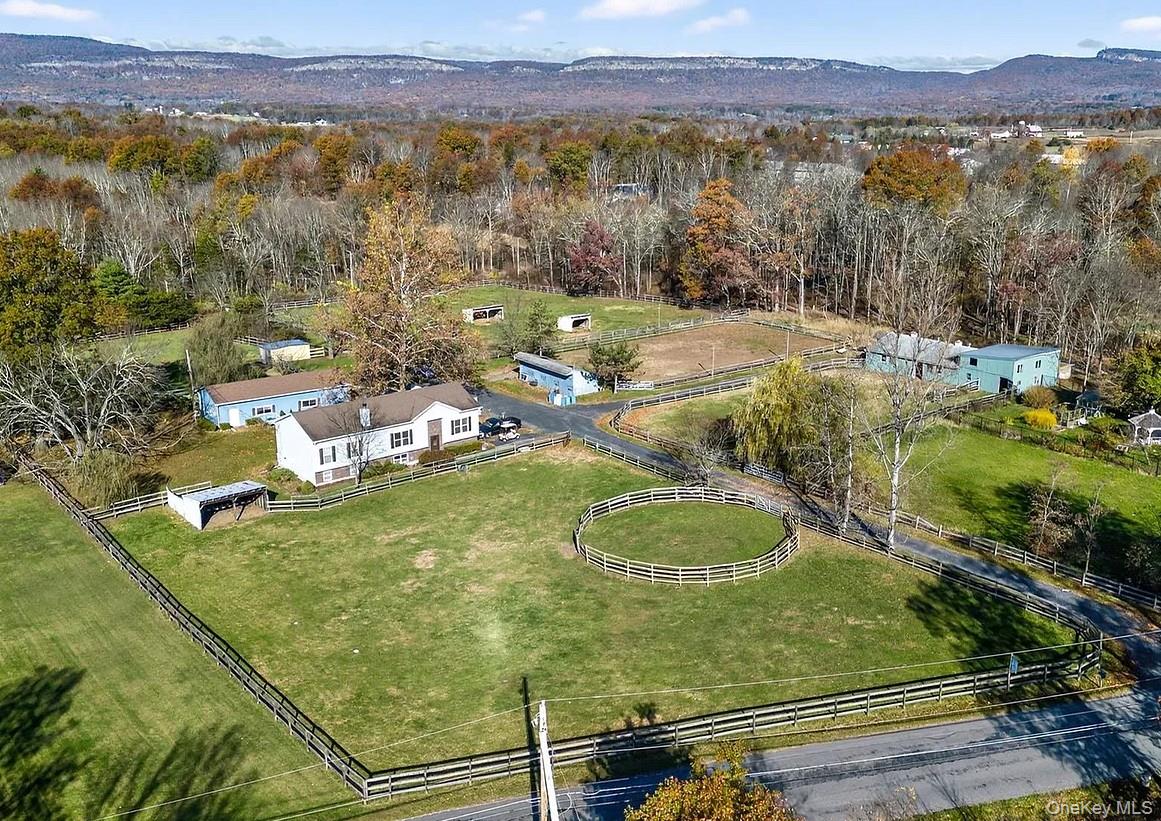 99 Dusinberre Road – For Sale