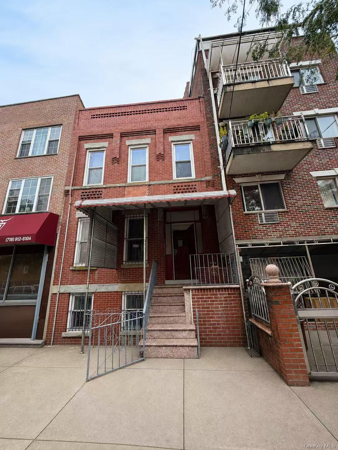 6546 Woodside Avenue – For Sale
