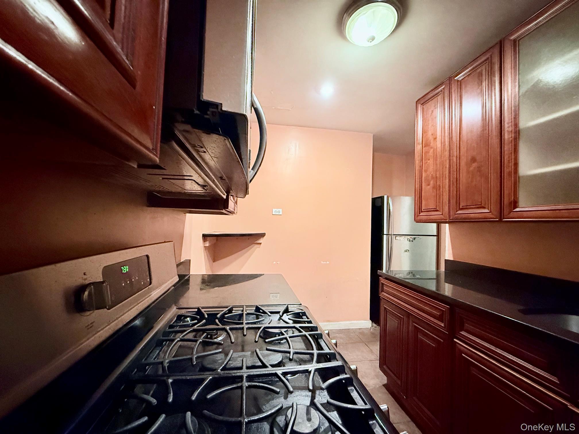 83-85 Woodhaven Boulevard, Unit 4F photo 3