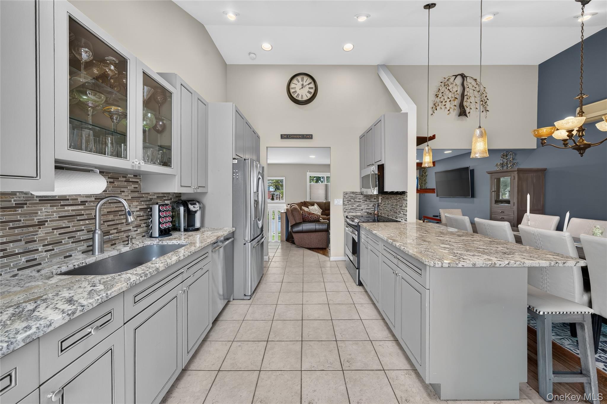 395 Bunker Drive – For Sale photo 8