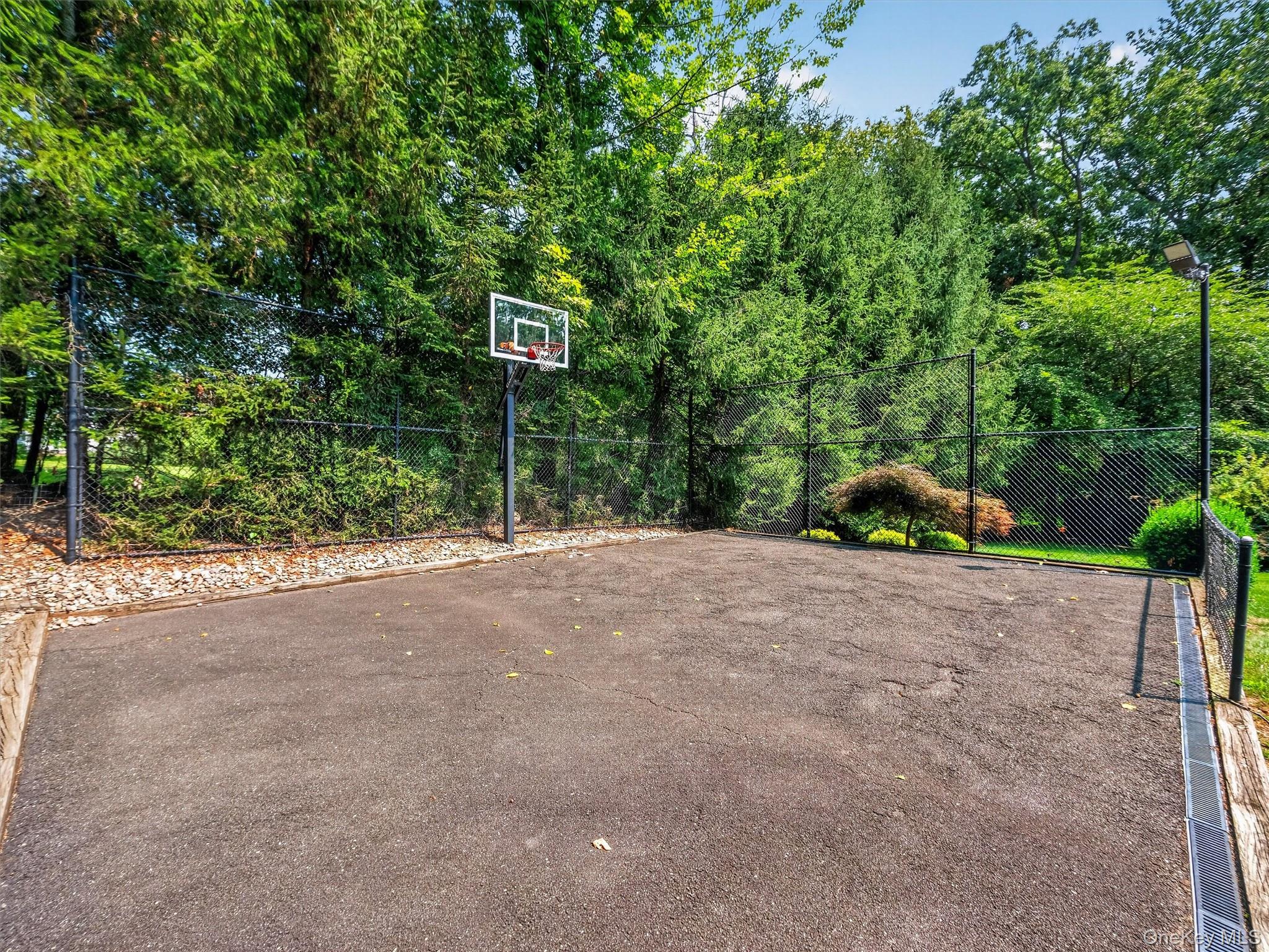 12 Rollingwood Drive – For Sale photo 48