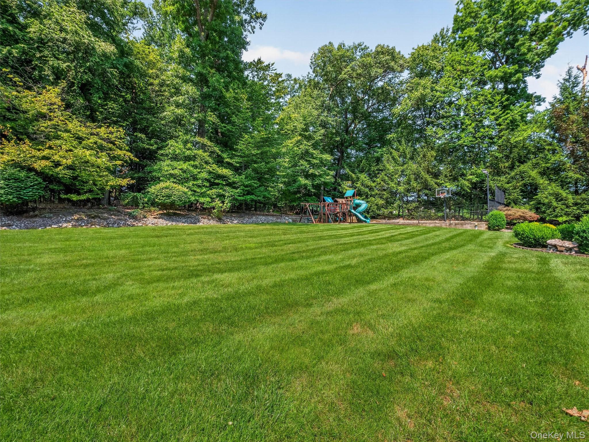 12 Rollingwood Drive – For Sale photo 47