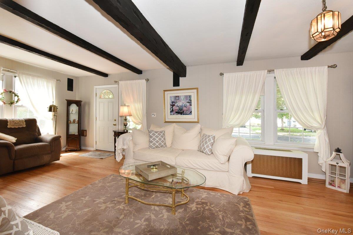 154 Argyle Road – For Sale photo 3