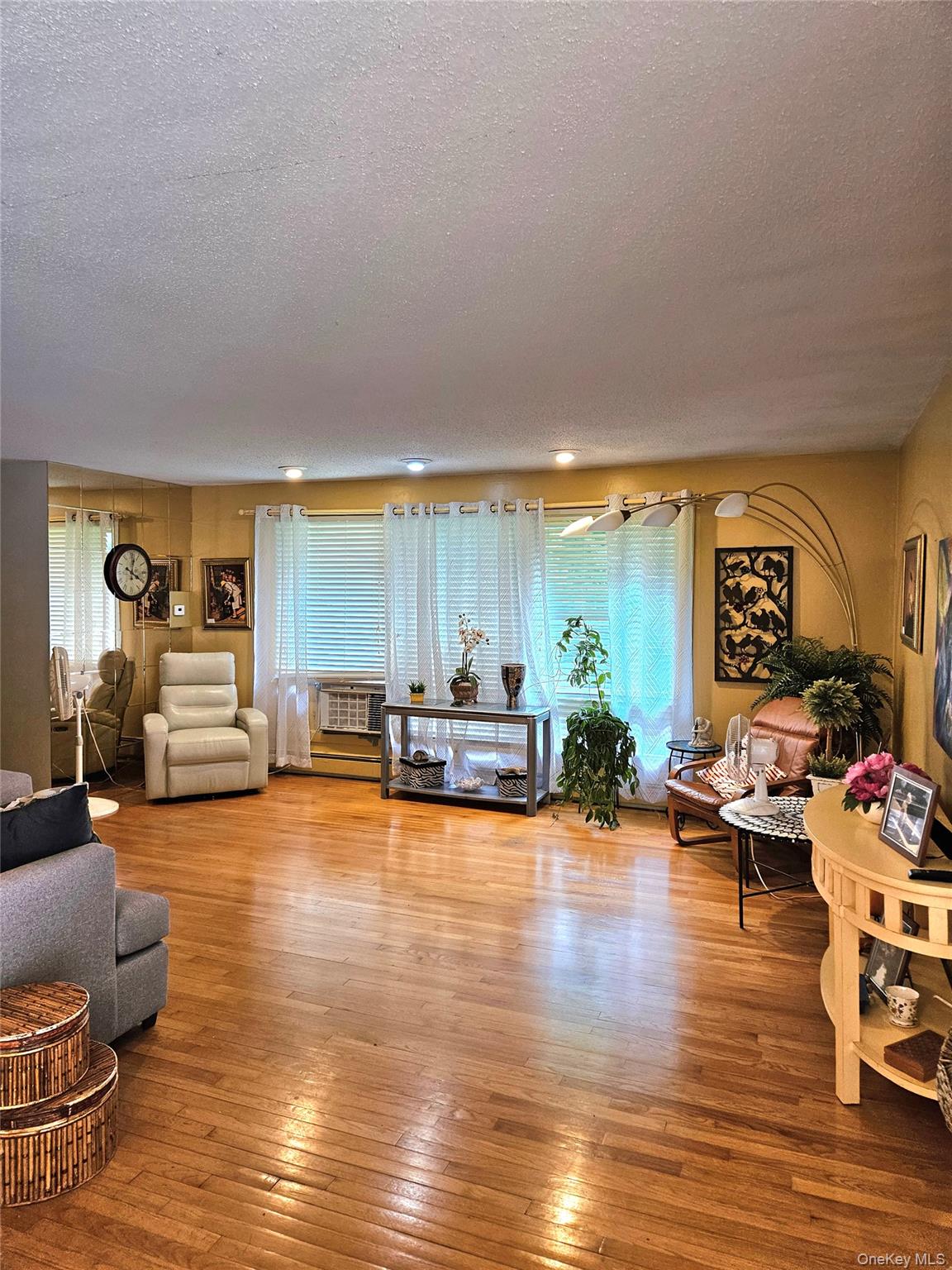 198 S Riverside Road – For Sale photo 11