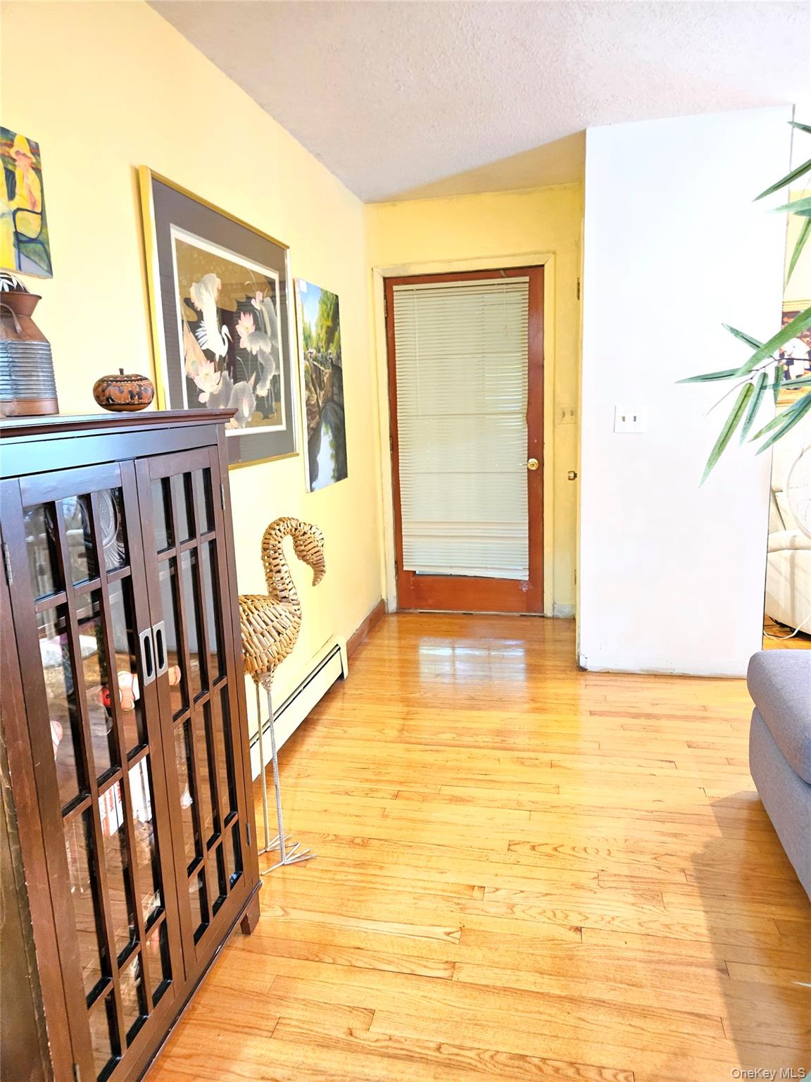 198 S Riverside Road – For Sale photo 4