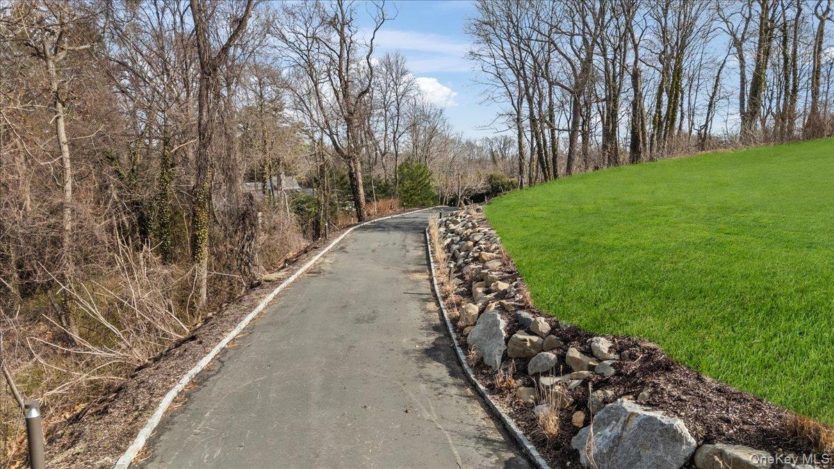 36 Cow Neck Road – For Sale photo 9