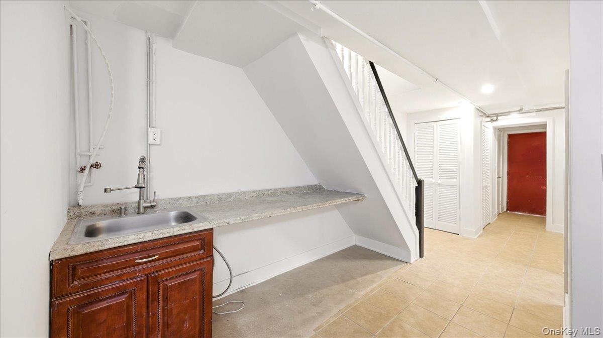 3337 Gunther Avenue – For Sale photo 16