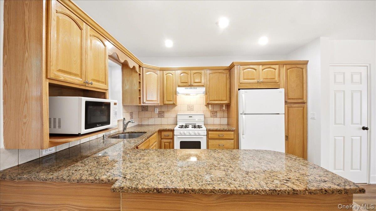 3337 Gunther Avenue – For Sale photo 4