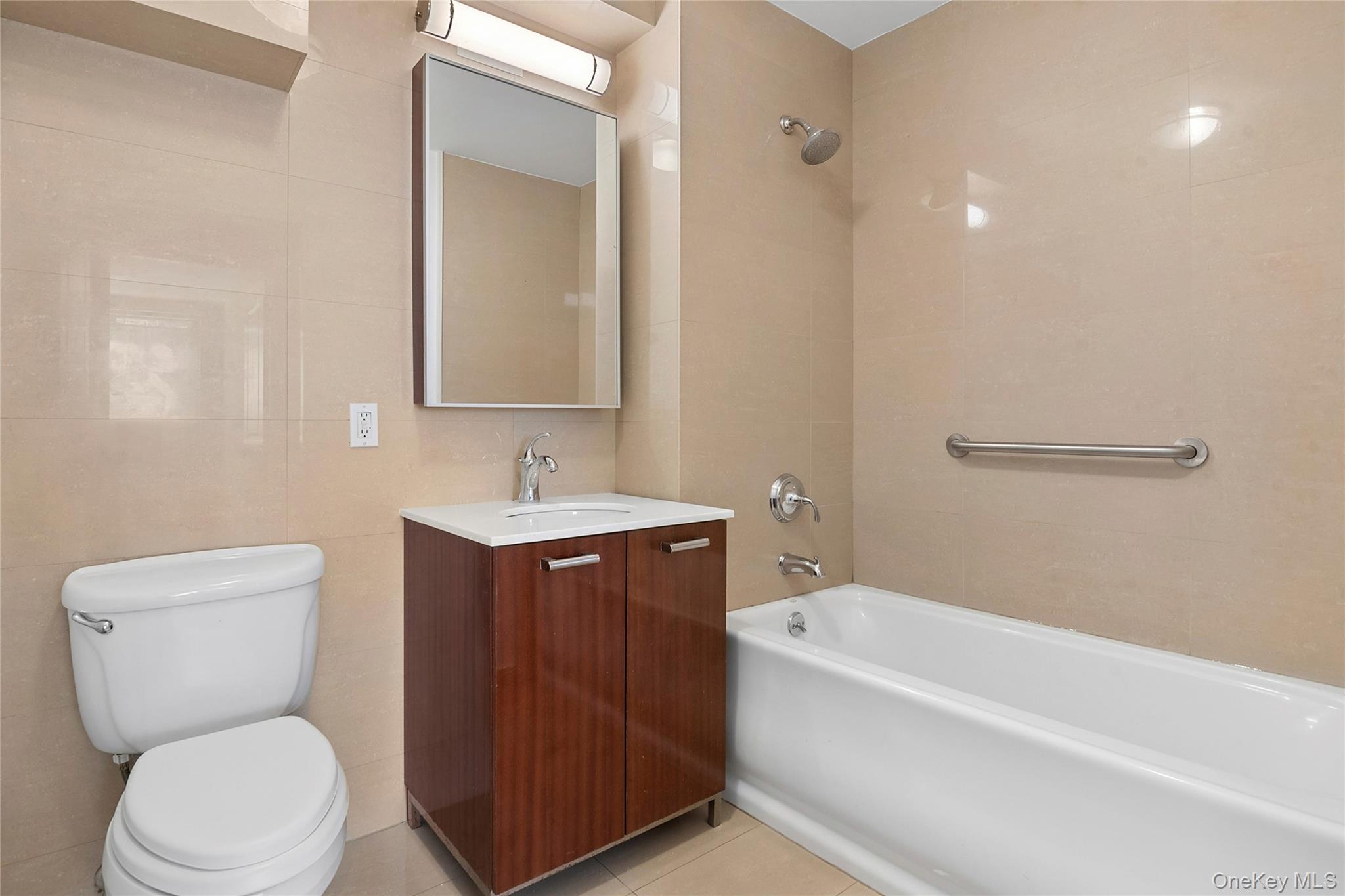 33-30 61st Street, Unit 105 photo 6