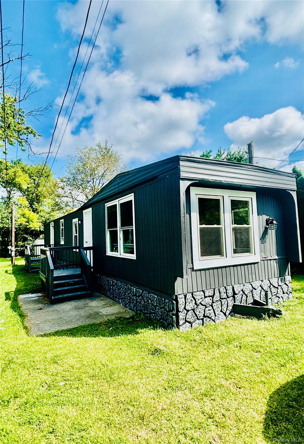 222 Lehigh Avenue – For Rent