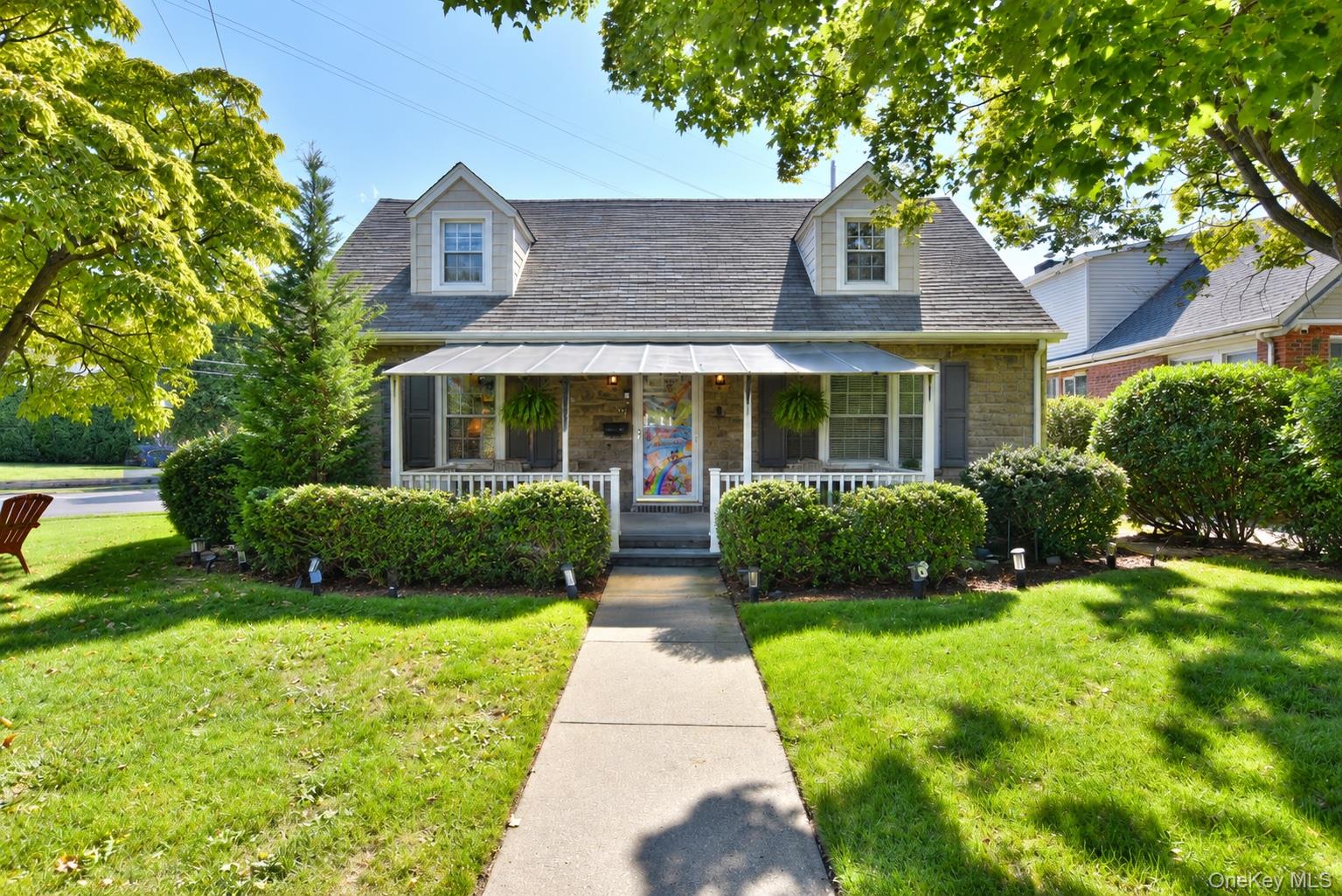 93 Gilmore Boulevard – For Sale photo 2