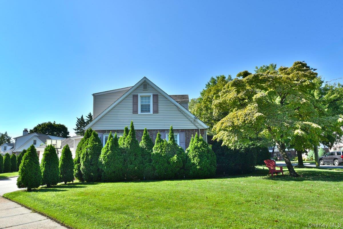 93 Gilmore Boulevard – For Sale photo 16